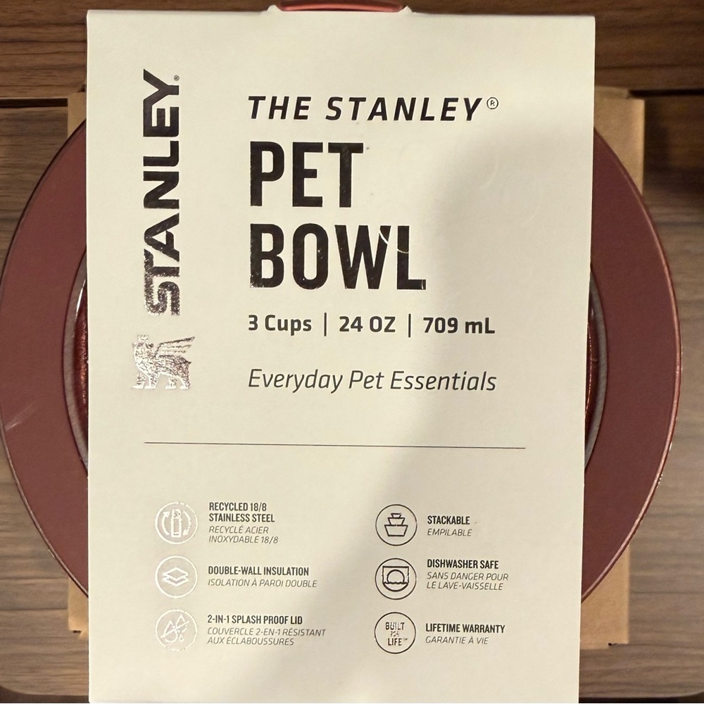 Stanley Red Pet Essentials Bowl